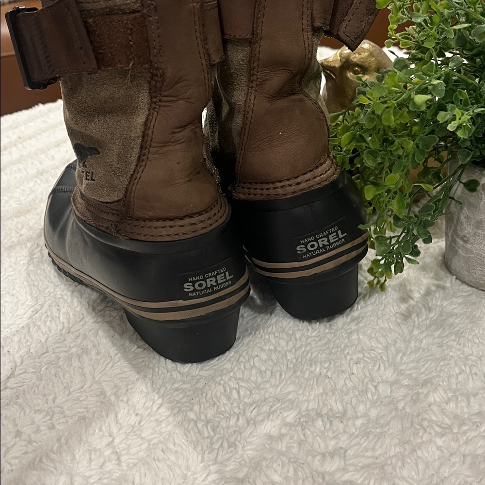 Sorel Vintage Waterproof Duck Boots - Picture 5 of 8